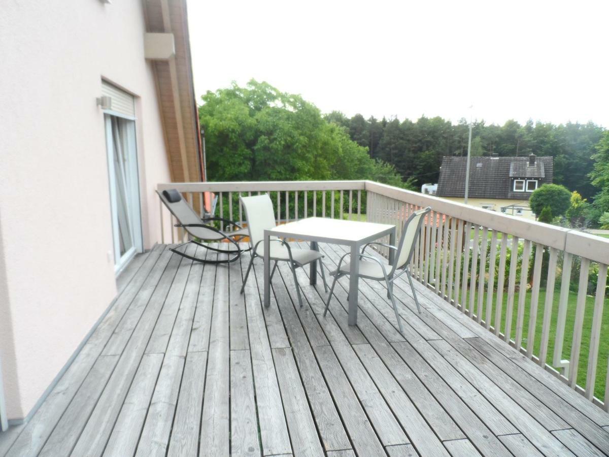 Pension Am Kirschgarten Goessweinstein Exterior foto