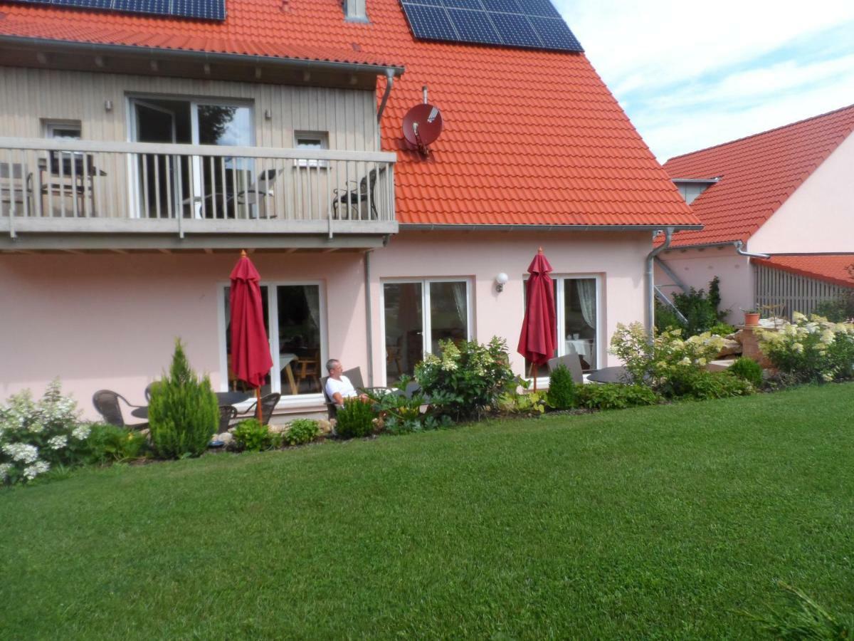 Pension Am Kirschgarten Goessweinstein Exterior foto